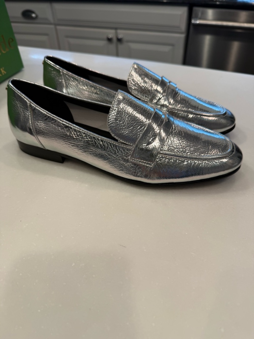 Kate Spade METALLIC SILVER Women's Genevieve Loafers, US 8 M NEW IN BOX - Picture 6 of 11